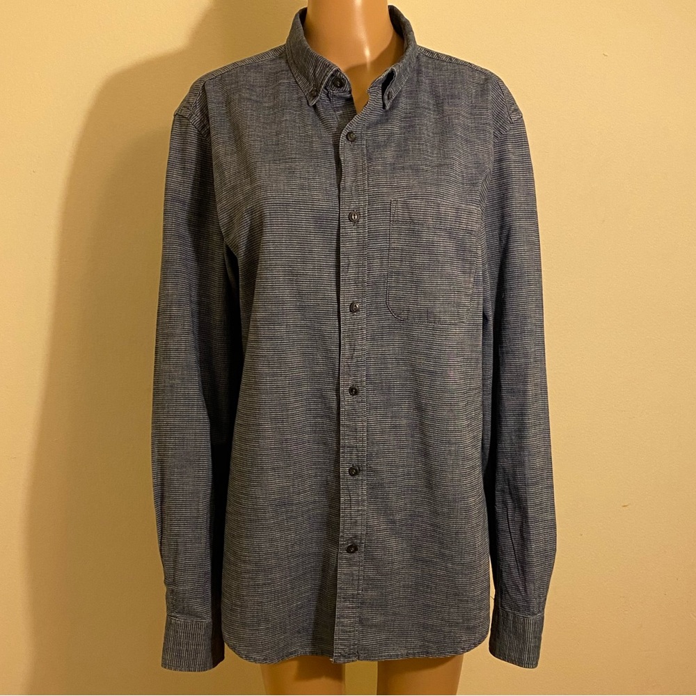 Old Navy San Francisco California Skim Fit Dress Shirt